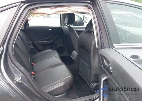 2020 Volkswagen Jetta 1.4T R-Line/1.4T S/1.4T Se z USA, uszkodzony, nr VIN 3VWC57BU5LM097928